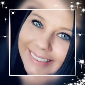 Meet your Posher, Christy